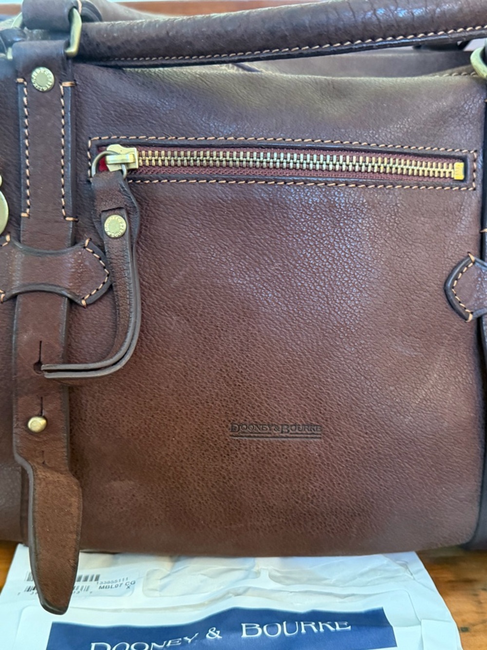 Dooney & Bourke Alto MBL07 The Kelli bag in Cognac. - Picture 2 of 15